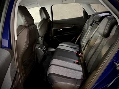 2018 Peugeot 3008 - Thumbnail