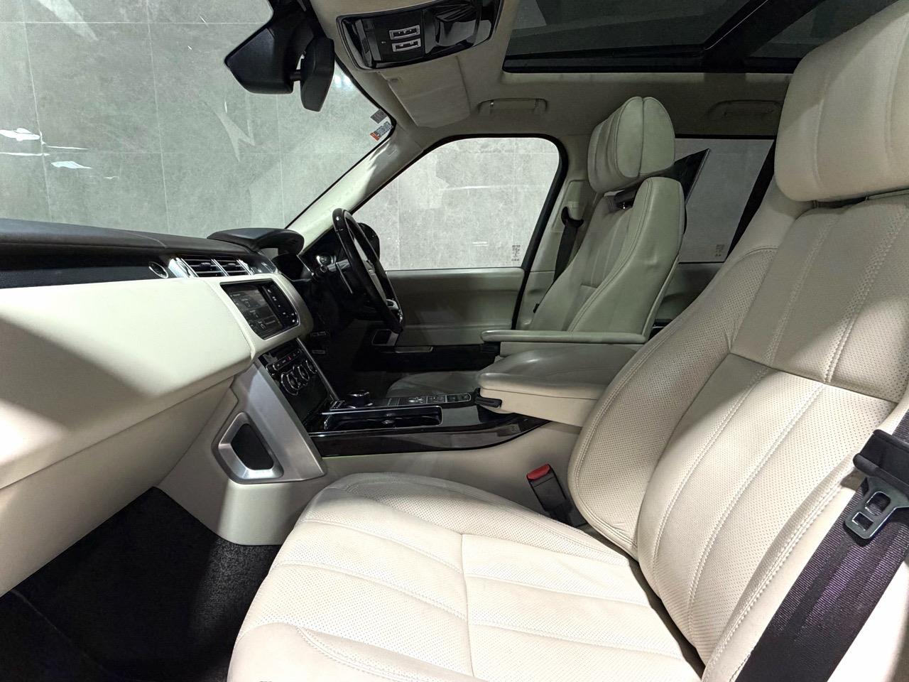 2014 Land Rover Range Rover Vogue