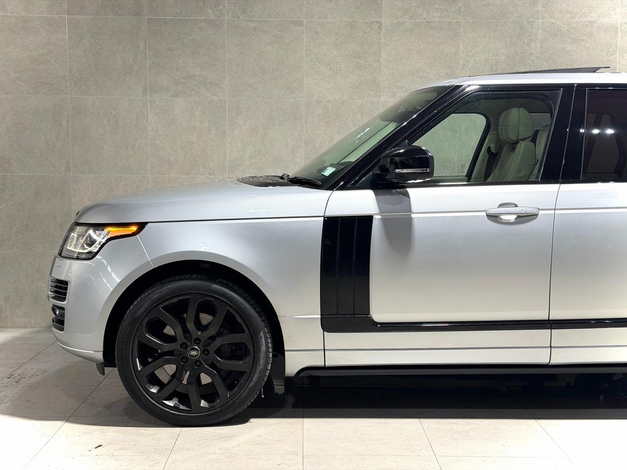 2014 Land Rover Range Rover Vogue