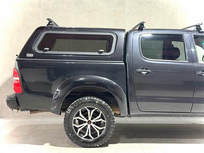 2015 Toyota Hilux - Thumbnail