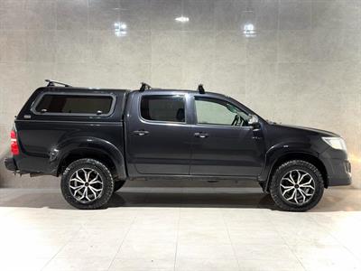 2015 Toyota Hilux - Thumbnail