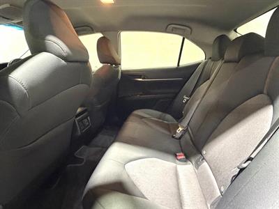 2019 Toyota Camry - Thumbnail
