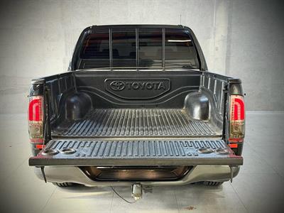 2010 Toyota Hilux - Thumbnail