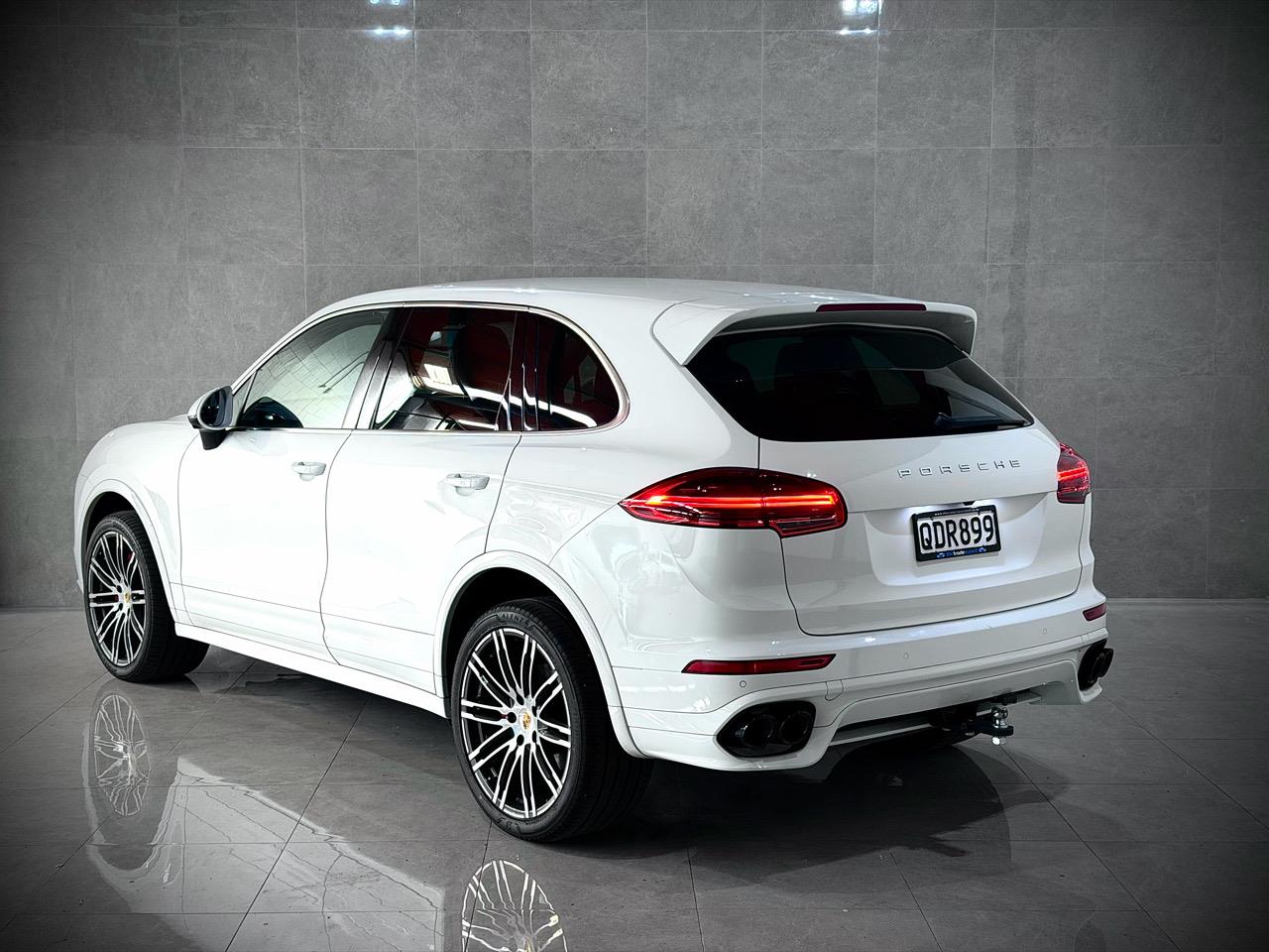 2016 Porsche Cayenne