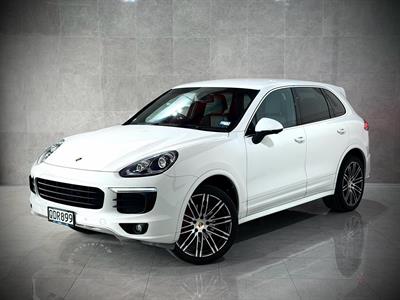 2016 Porsche Cayenne - Thumbnail