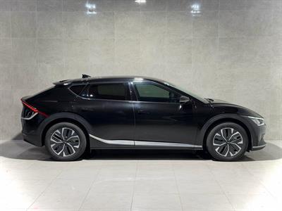 2022 Kia Ev6 - Thumbnail