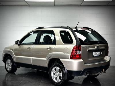 2008 Kia Sportage - Thumbnail