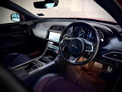 2018 Jaguar Xe - Thumbnail