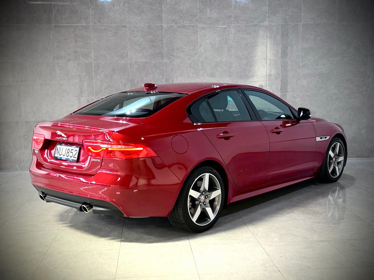2018 Jaguar Xe