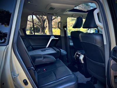 2009 Toyota Land Cruiser Prado - Thumbnail