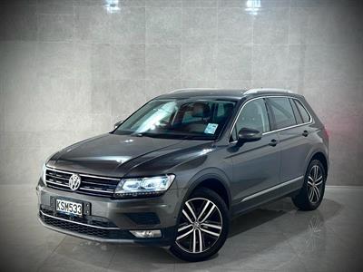 2017 Volkswagen Tiguan - Thumbnail