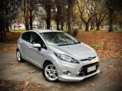 2012 Ford Fiesta - Thumbnail