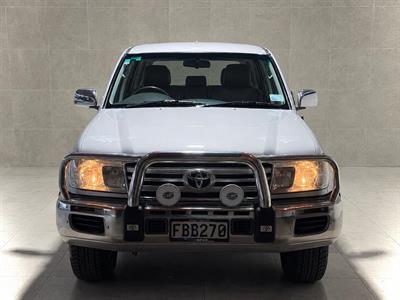 2006 Toyota Landcruiser - Thumbnail