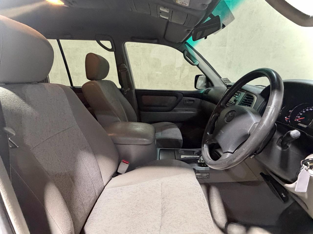 2006 Toyota Landcruiser