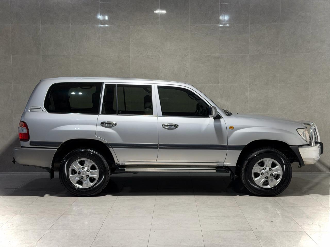 2006 Toyota Landcruiser