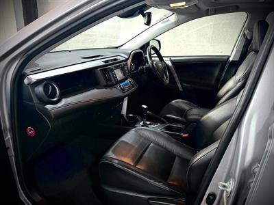 2016 Toyota Rav4 - Thumbnail