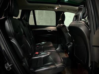 2016 Volvo Xc90 - Thumbnail
