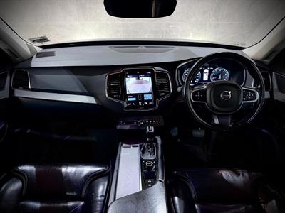 2016 Volvo Xc90 - Thumbnail