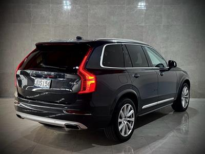 2016 Volvo Xc90 - Thumbnail