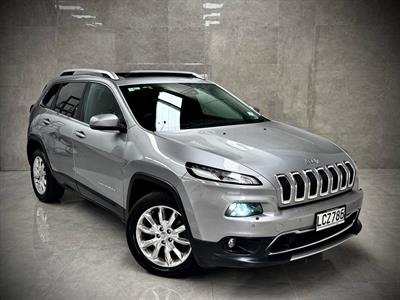 2017 Jeep Cherokee - Thumbnail