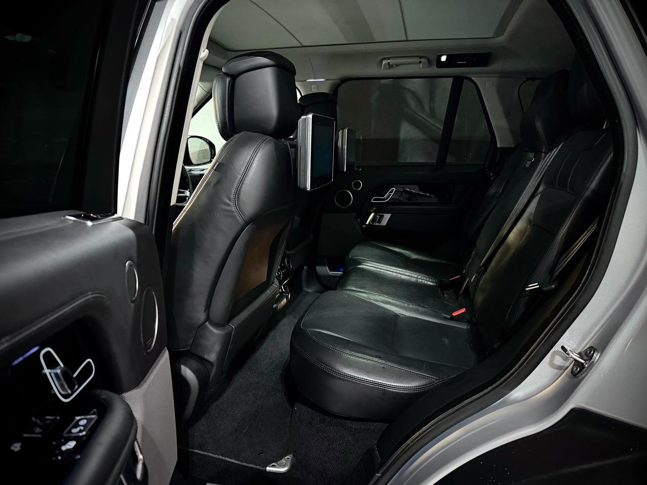 2018 Land Rover Range Rover Vogue