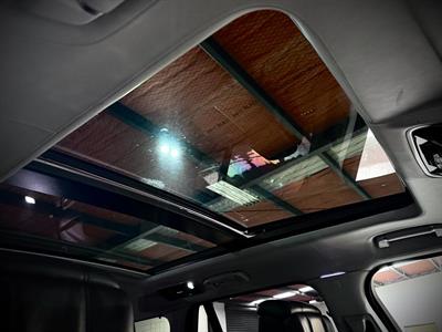 2018 Land Rover Range Rover Vogue - Thumbnail