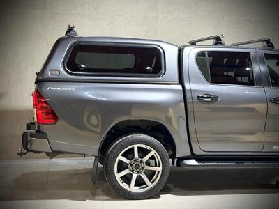 2019 Toyota Hilux - Thumbnail