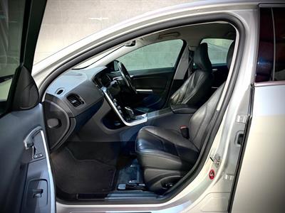 2014 Volvo S60 - Thumbnail