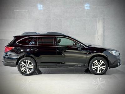 2019 Subaru Outback - Thumbnail