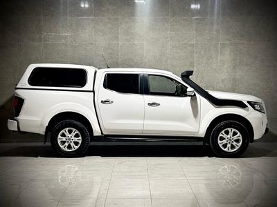 2022 Nissan Navara - Thumbnail