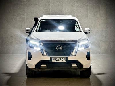 2022 Nissan Navara - Thumbnail