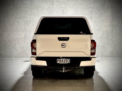 2022 Nissan Navara - Thumbnail