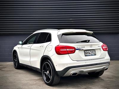 2014 Mercedes-Benz Gla250 - Thumbnail