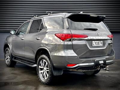 2019 Toyota Fortuner - Thumbnail