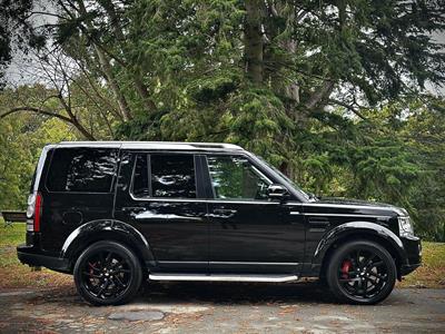 2016 Land Rover Discovery - Thumbnail