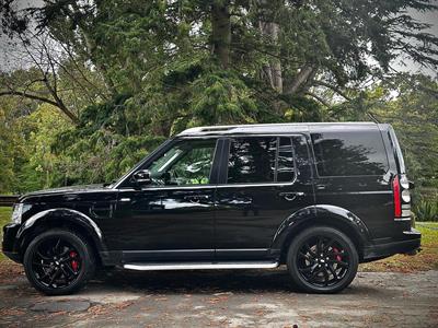 2016 Land Rover Discovery - Thumbnail