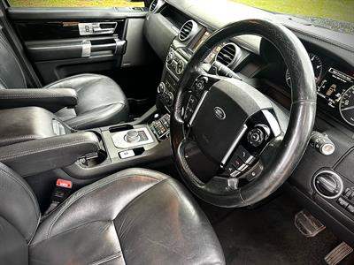 2016 Land Rover Discovery - Thumbnail