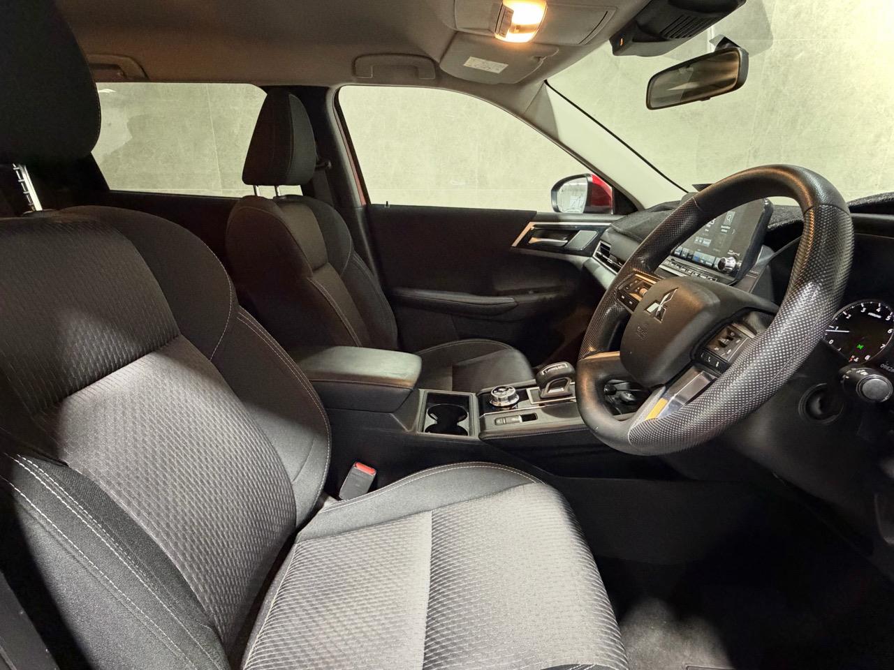 2023 Mitsubishi Outlander