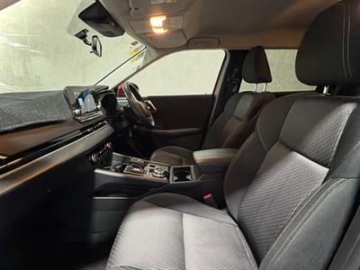 2023 Mitsubishi Outlander - Thumbnail