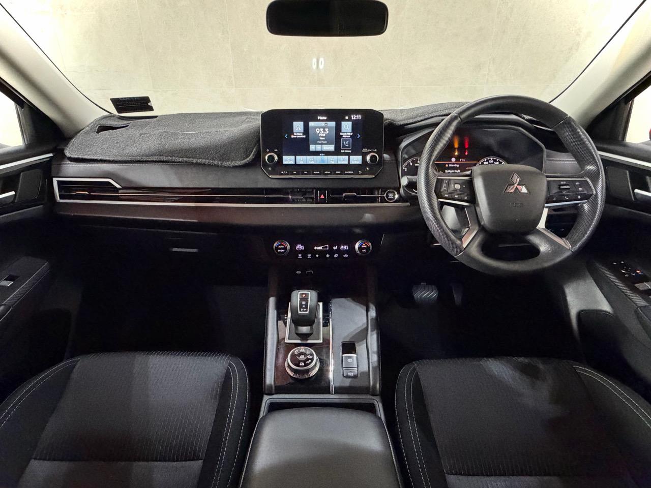 2023 Mitsubishi Outlander