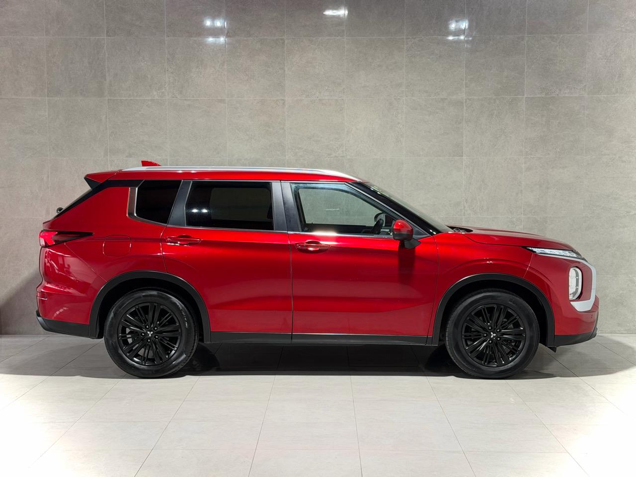 2023 Mitsubishi Outlander