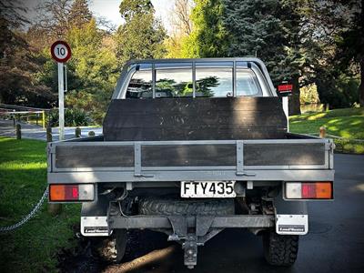2011 Toyota Hilux - Thumbnail