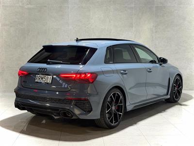 2022 Audi RS3 - Thumbnail