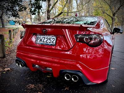 2015 Toyota 86 - Thumbnail