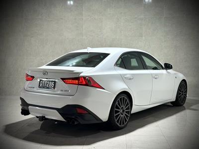 2015 Lexus Is350 - Thumbnail