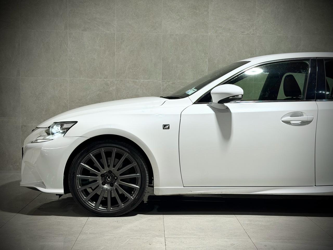 2015 Lexus Is350
