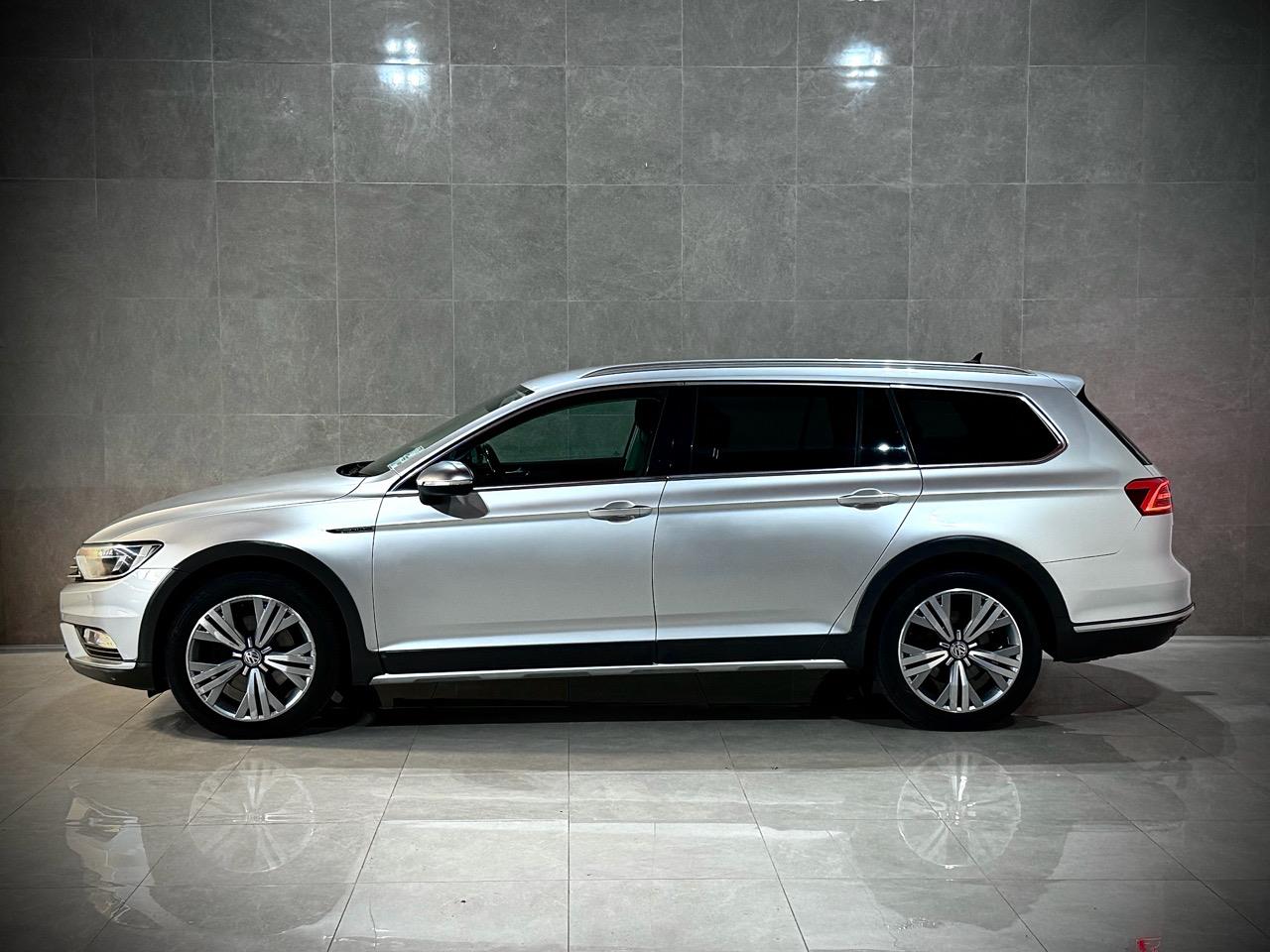 2016 Volkswagen Passat