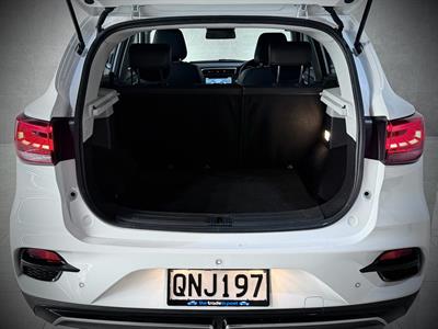 2024 MG Zs - Thumbnail