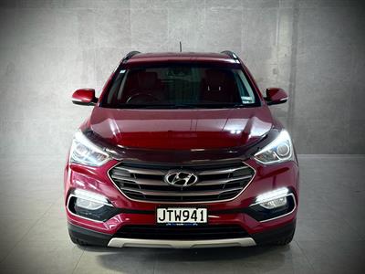 2016 Hyundai Santa Fe - Thumbnail