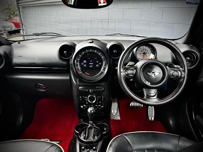 2016 Mini Countryman - Thumbnail